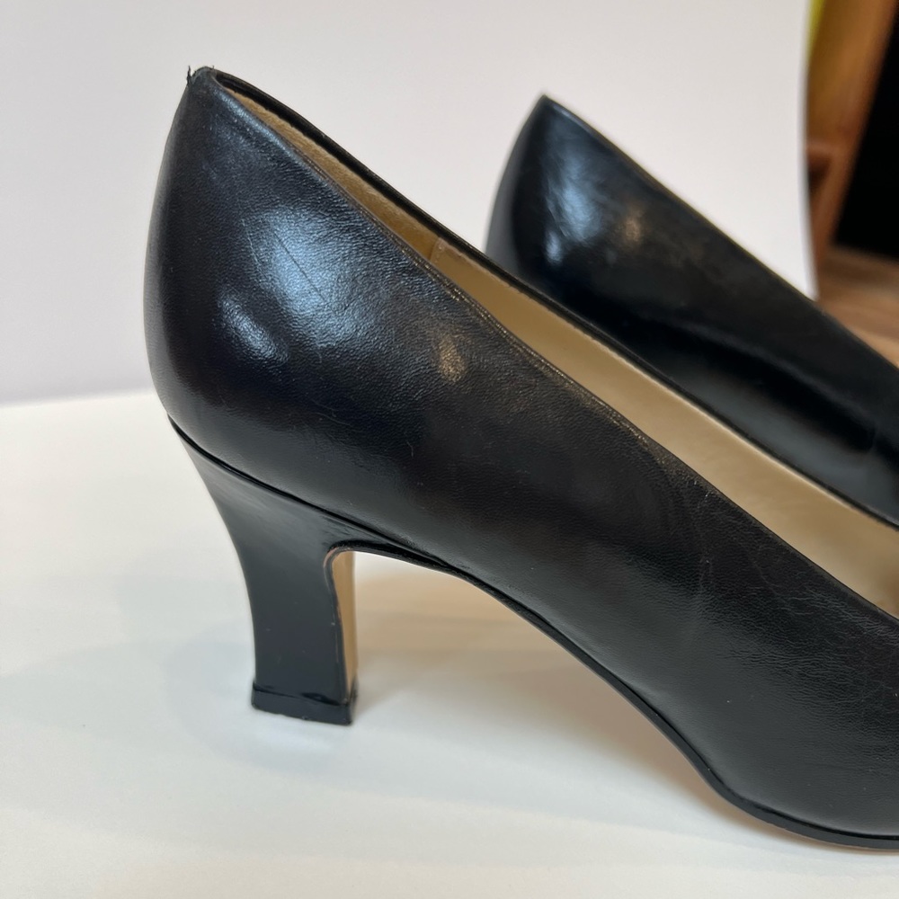 Etienne Aigner Kitten Heel Black Leather Shoes - Picture 6 of 10